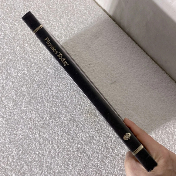 Vintage Physics Today Hardcover The World Book Encyclopedia Of  Science - Picture 6 of 10